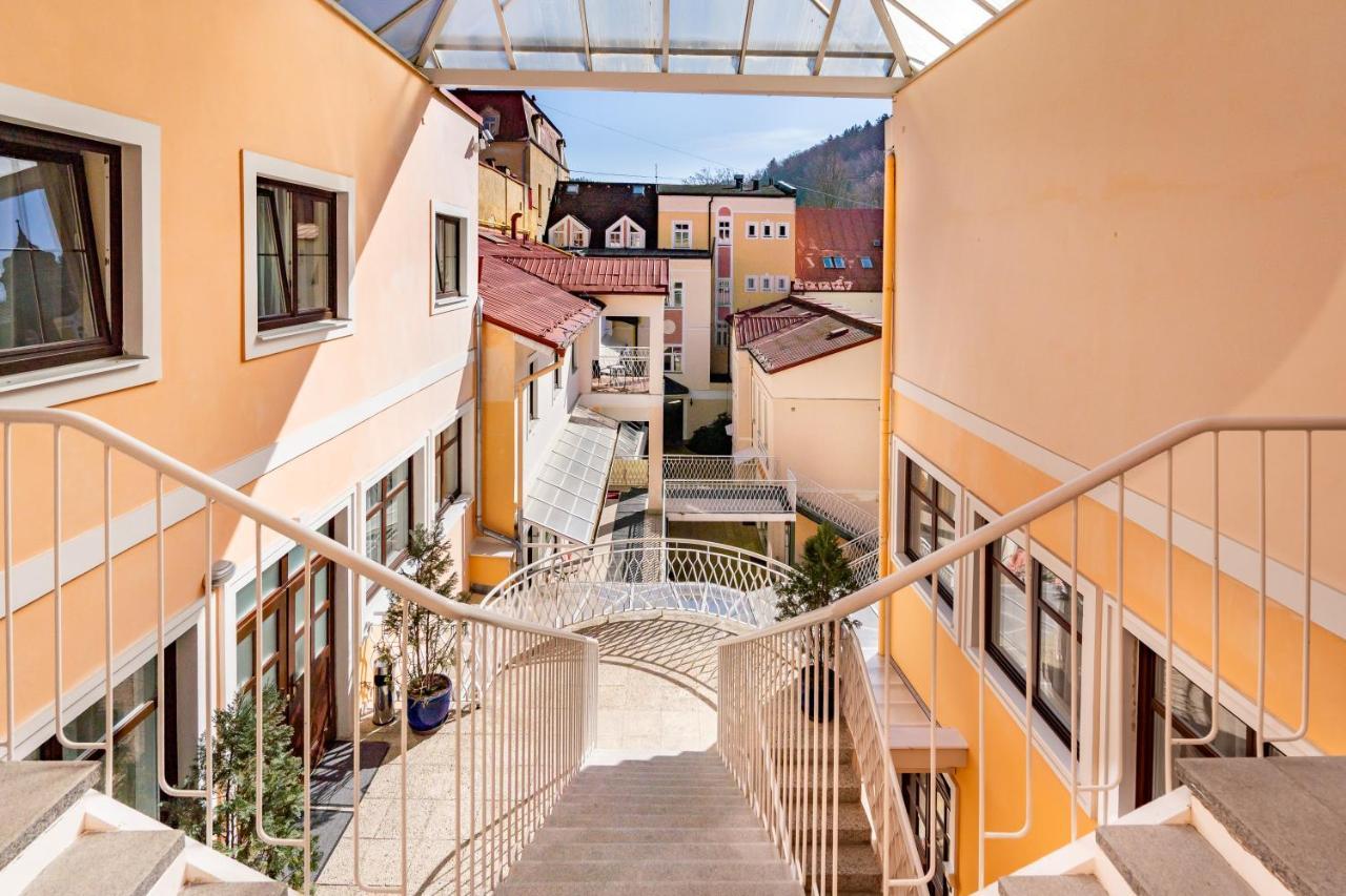 Apartma La Provence Mariánské Lázně Exterior foto