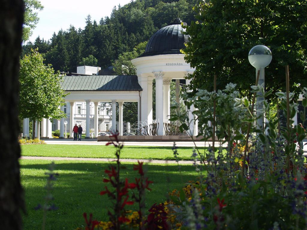 Apartma La Provence Mariánské Lázně Exterior foto